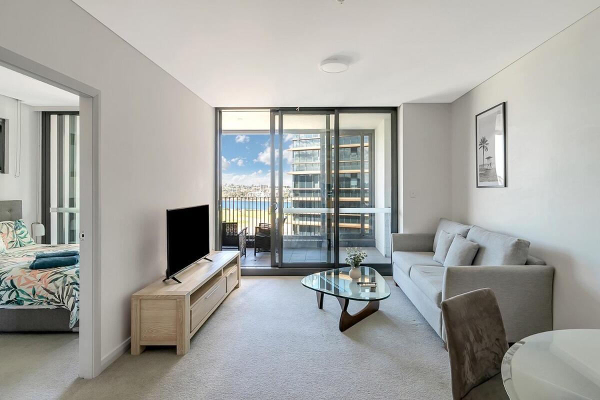93op Waterview Retreat Abnb-style 2br Free Parking & Near To Mall *