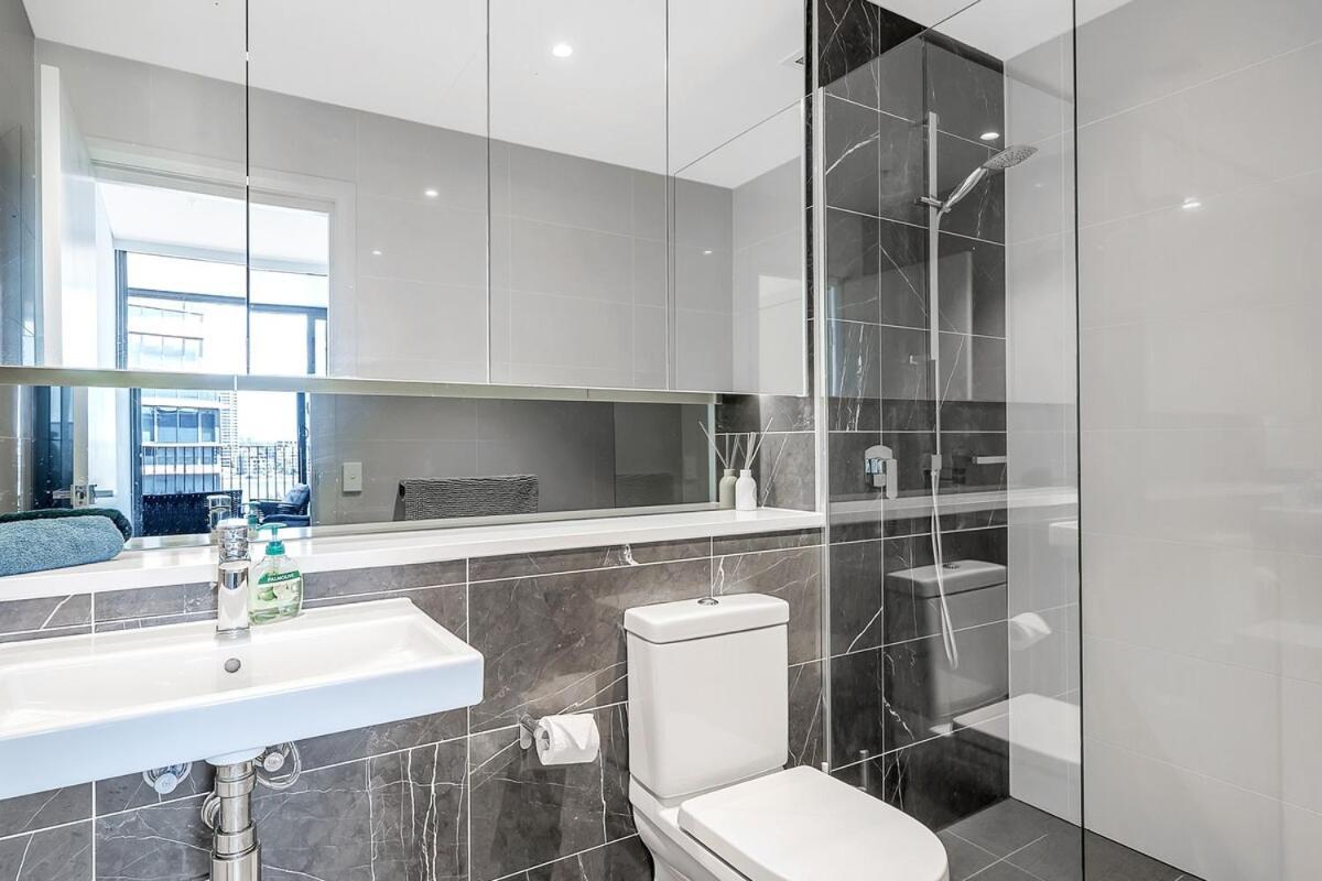 Apartment 93op Waterview Retreat Abnb-style 2br Free Parking & Near To Mall