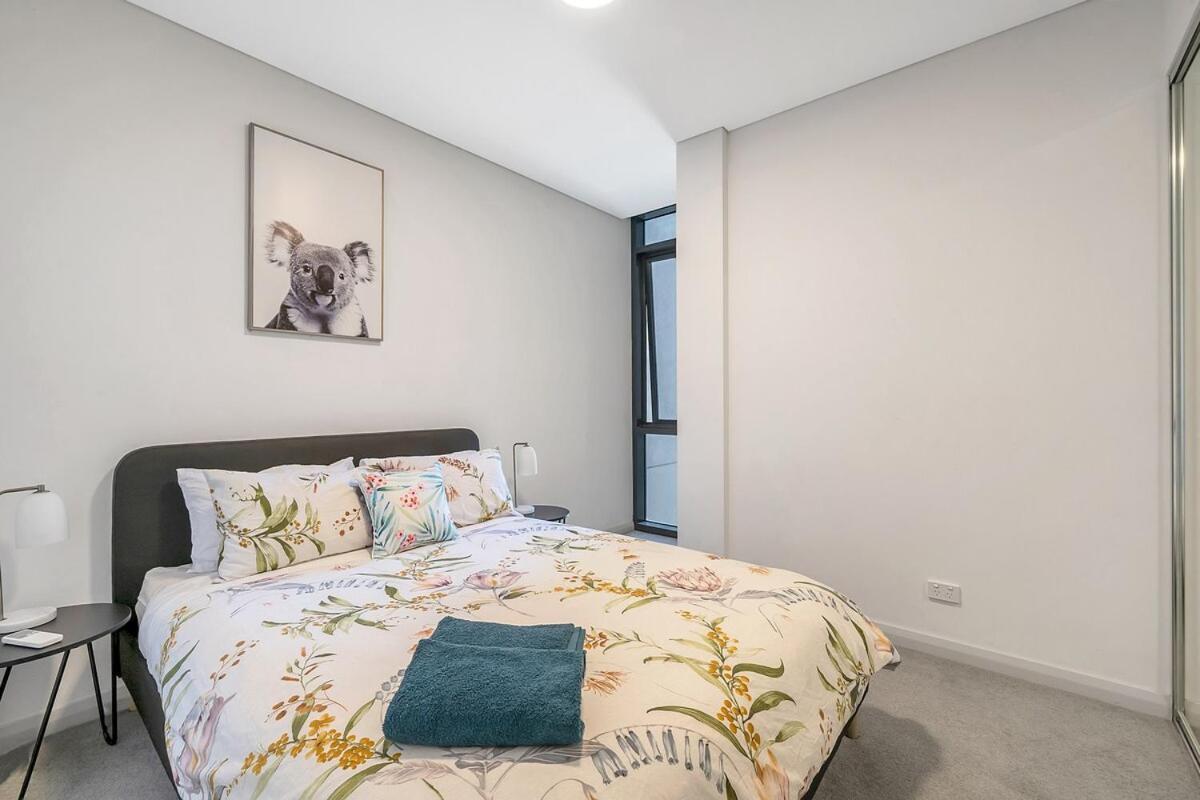 93op Waterview Retreat Abnb-style 2br Free Parking & Near To Mall *