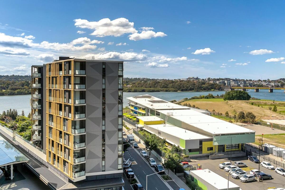 93op Waterview Retreat Abnb-style 2br Free Parking & Near To Mall *